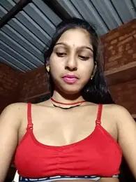 Cur_Pinki webcam model stream image