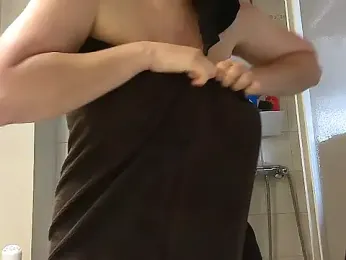 Lauzo webcam stripchat model stream image
