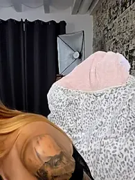 kylie_blck webcam model stream image