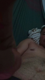 Juvenil32 webcam model stream image