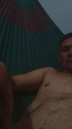 Juvenil32 webcam model stream image