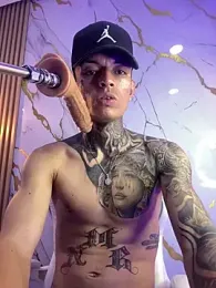 Herem369 webcam model stream image