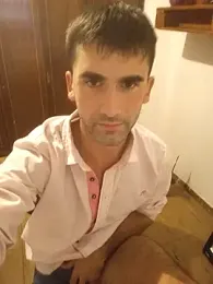 Tomasselo webcam model stream image
