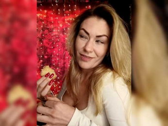 EnergyGirl webcam model stream image