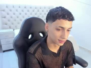 jhoanleandro webcam chaturbate model stream image