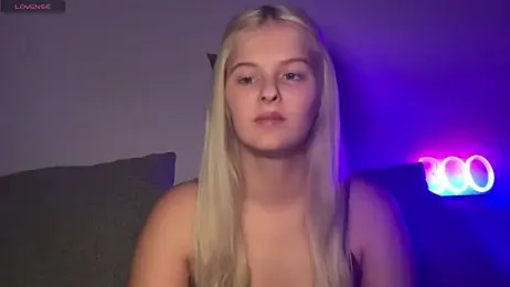 Allylove03 webcam model stream image