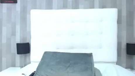 LeahMillerr webcam model stream image