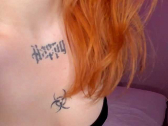 MinnieWest webcam bongacams model stream image