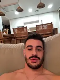 Carl242000 webcam model stream image