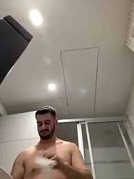 Carl242000 webcam model stream image