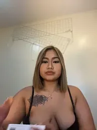 vien_pussy69 webcam stripchat model stream image