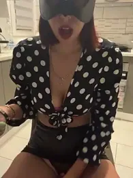 Monella96 webcam model stream image