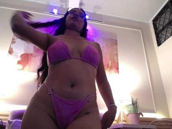 GagingBriana webcam model stream image