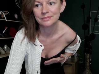 viviankiss webcam model stream image