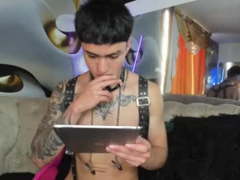 myc_hot webcam model stream image