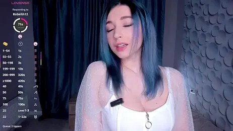 MinnieHiness webcam stripchat model stream image