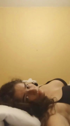 Chloeducq webcam model stream image