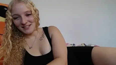 Sophie_cute06 webcam model stream image