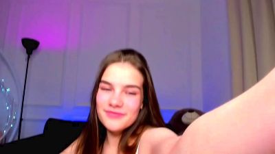 Adrialii webcam model stream image