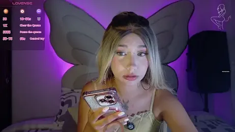 Ariana_bb webcam stripchat model stream image