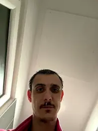 groschibre40100 webcam model stream image