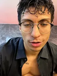 ApoloCruz webcam model stream image