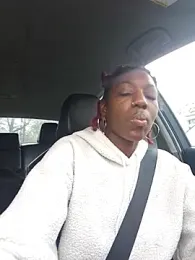 oliviaprettypussy webcam stripchat model stream image