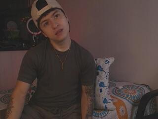 Ares Dickson webcam model stream image