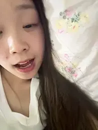 Minnie-66 webcam model stream image