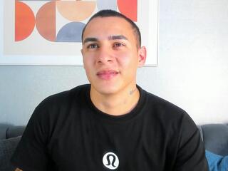 Massimo Contie webcam model stream image