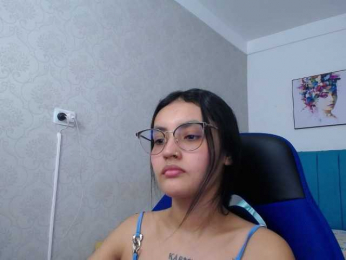 Kathemills235 webcam model stream image