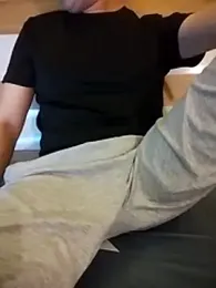 gande_003 webcam model stream image