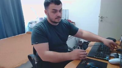 Show_boy_97 webcam model stream image