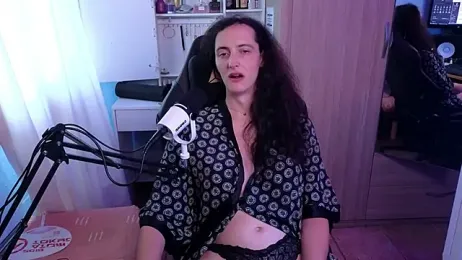 MemiKouki webcam model stream image