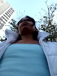 H_hiana webcam model stream image