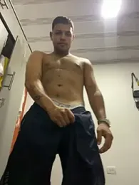 Xavier_X_23 webcam model stream image