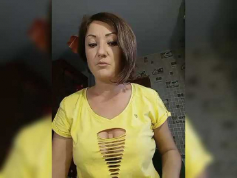 8BESTGirl8 webcam model stream image