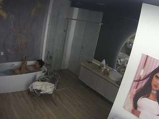 voyeurcam-casa-salsa-bathroom-4 webcam model stream image