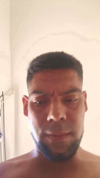 Carlosiq1 webcam model stream image