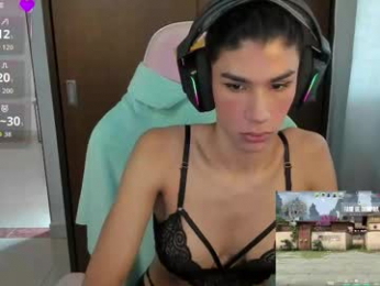 isadolll webcam model stream image