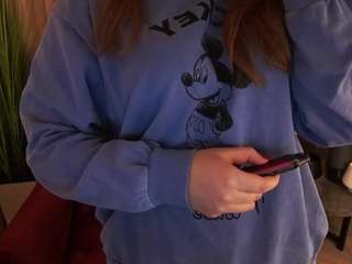 magicpeachs webcam model stream image