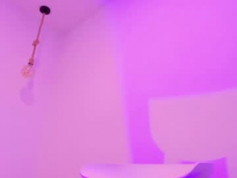 srta_fox webcam model stream image