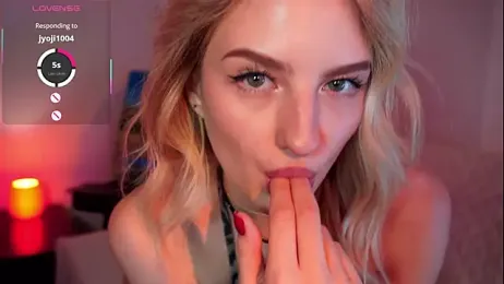 MickeyMyers webcam stripchat model stream image