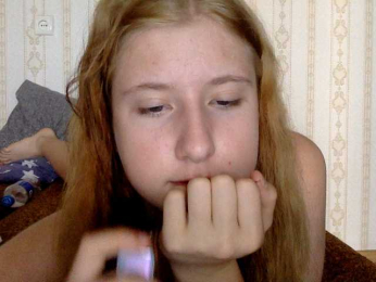 Asya16 webcam model stream image