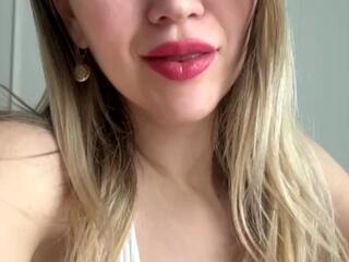 Catalina Jolie webcam model stream image