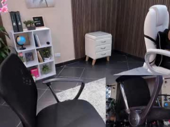_redfoxxx_ webcam chaturbate model stream image