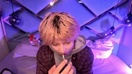 OliIverr22 webcam model stream image