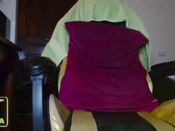 yukikawaiii webcam model stream image
