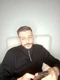 Red_dewilll webcam stripchat model stream image