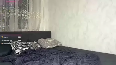 LindyEckland webcam stripchat model stream image